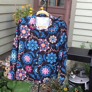 Blouse - super cute - size medium